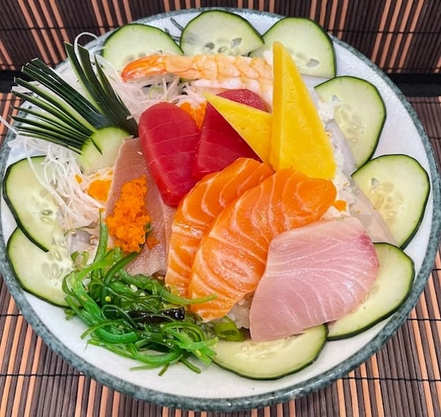 Chirasi Sushi.