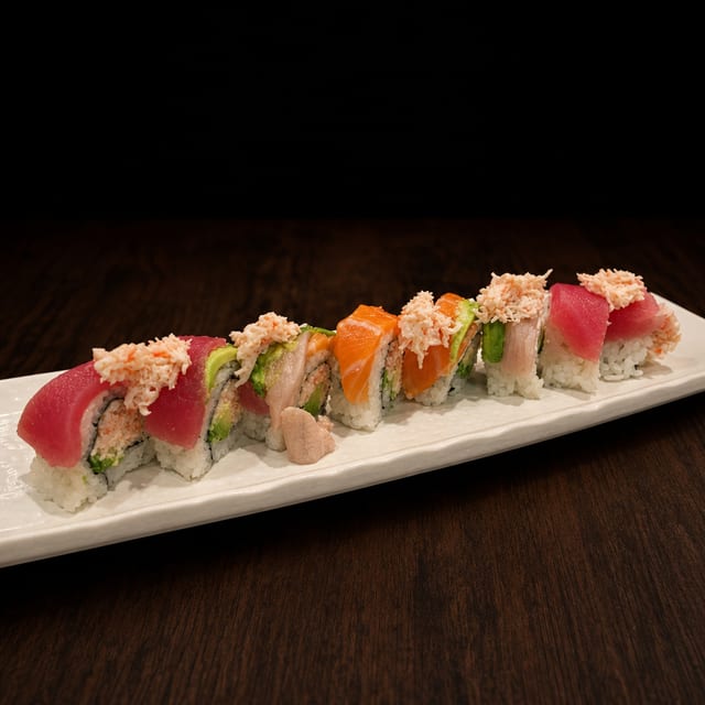 Rainbow Roll (8pc).
